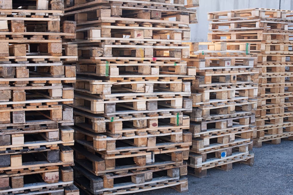Warehousing 101 Skid vs Pallet Differences and Uses